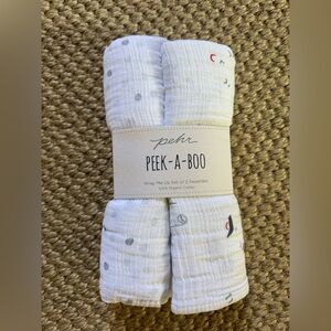 PEHR PEEK-A-BOO Wrap me up Set of 2 Swaddles 100% Organic Cotton NEW
